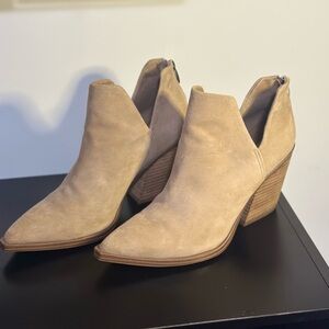 Steve Madden Alyse Suede Leather Pointed Square Toed Ankle Booties